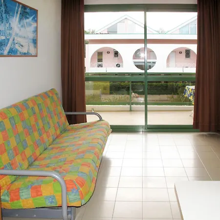 Apartment Croce Del Sud-3 By Interhome